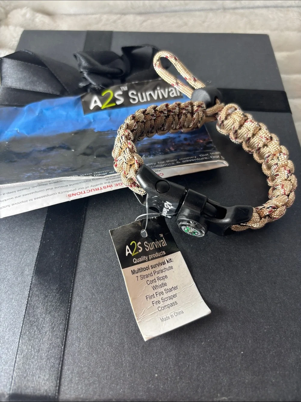 A2s Survival Men's Tactical Paracord Bracelet - Tan multi tool